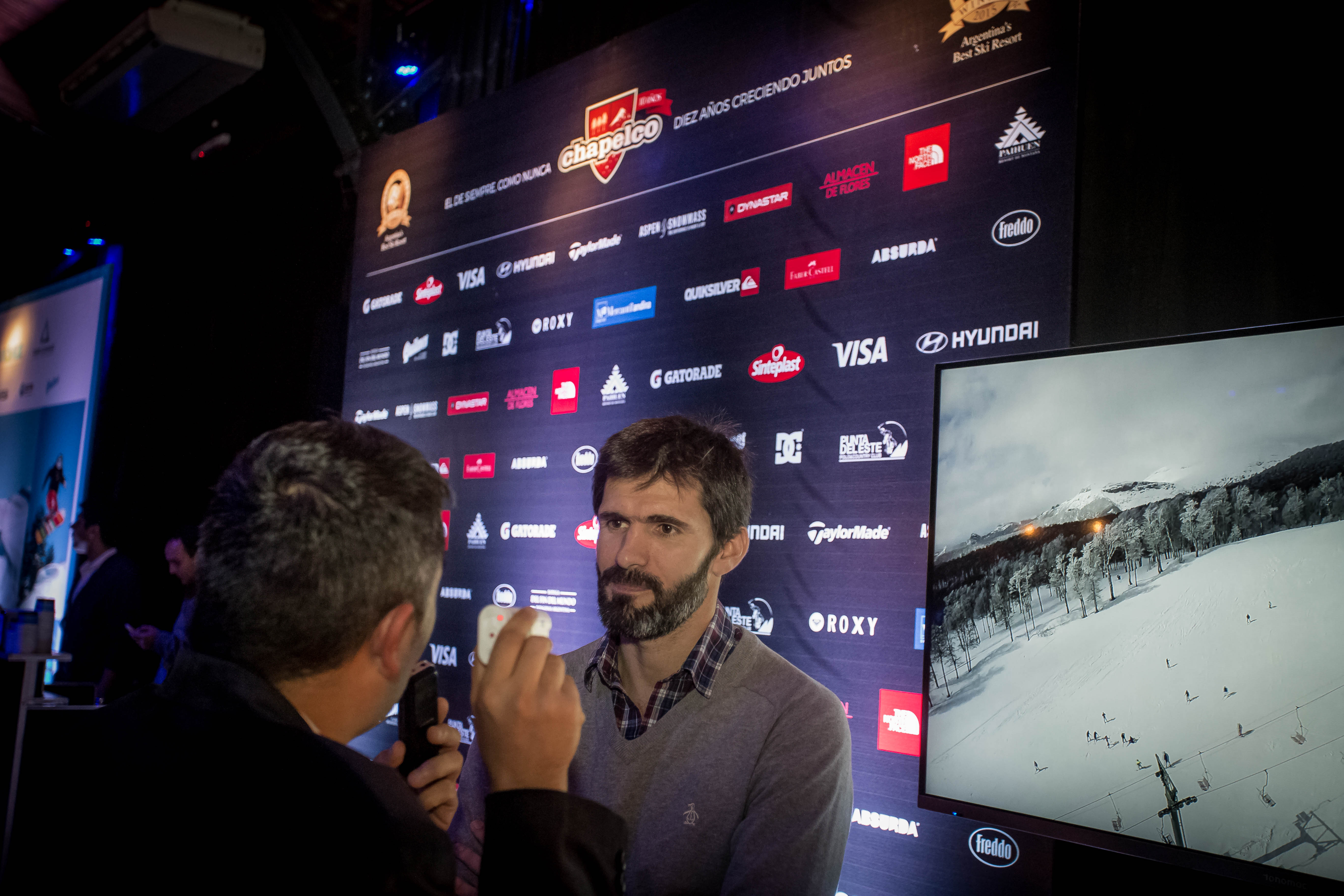 Federico Lopez Jallaguier (Gte MKTG)  anuncia a la prensa las novedades de la temporada 2016 Nieve 2016-36