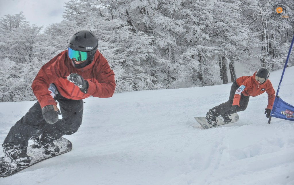 Con una espectacular nevada y un Banked Slalom Chapelco celebró a lo grande el cierre de otra gran temporada de invierno. Mirá las fotos!